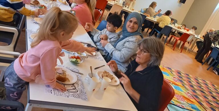 Vacature medewerker Opvoeden en Opgroeien  (16 uur)